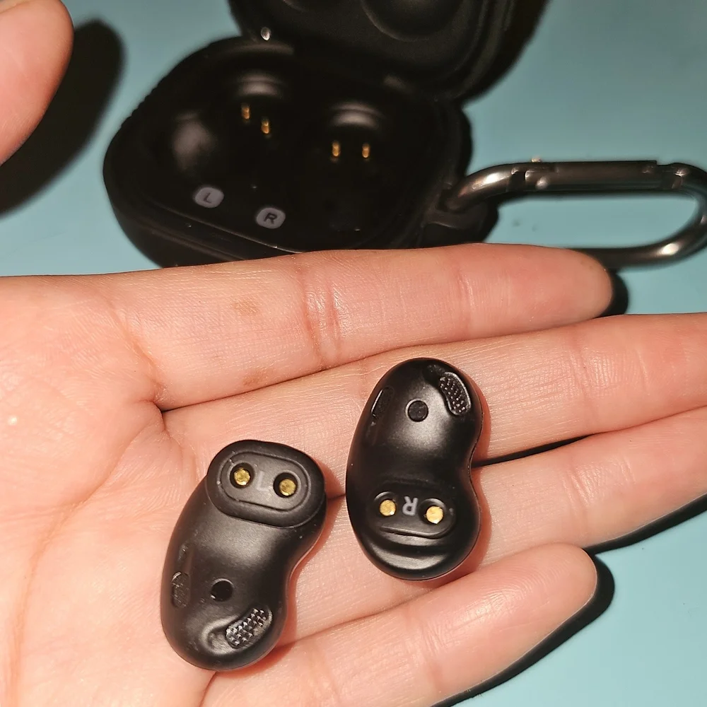Samsung Wireless Earbud Case